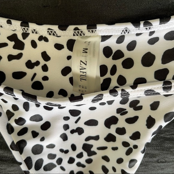 Spotted Bikini Set - Picture 2 of 3